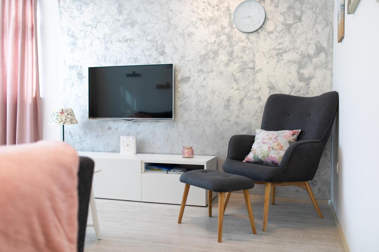 Apartment Blazi Нивице Экстерьер фото