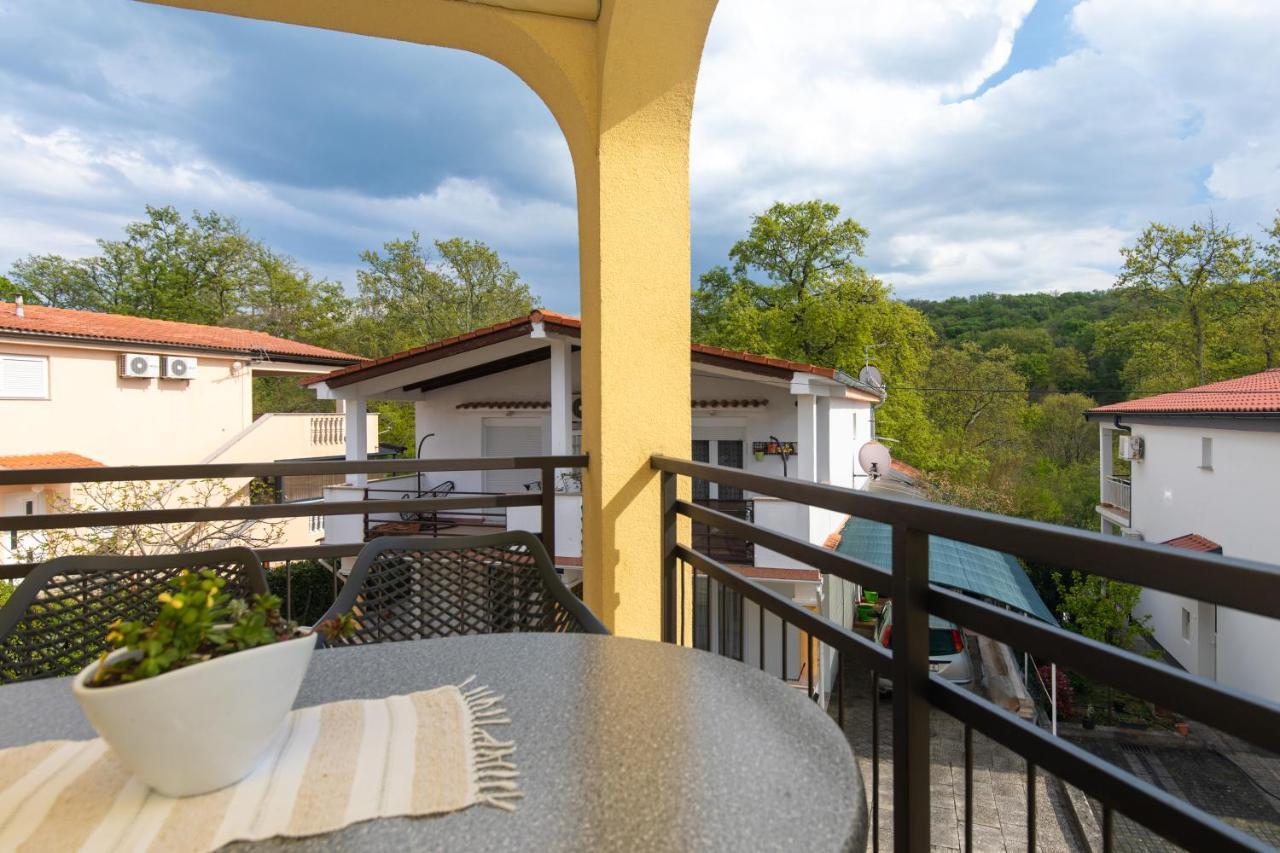 Apartment Blazi Нивице Экстерьер фото