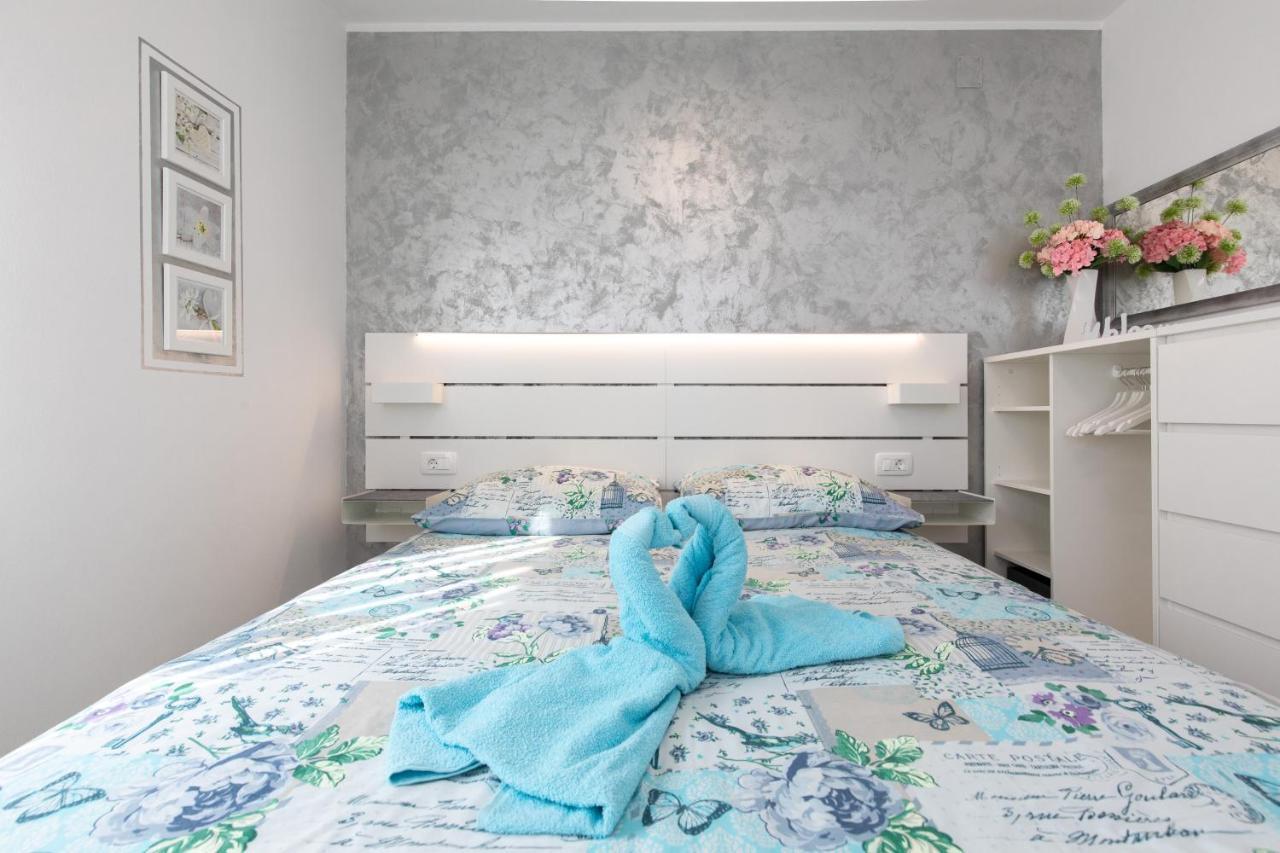 Apartment Blazi Нивице Экстерьер фото