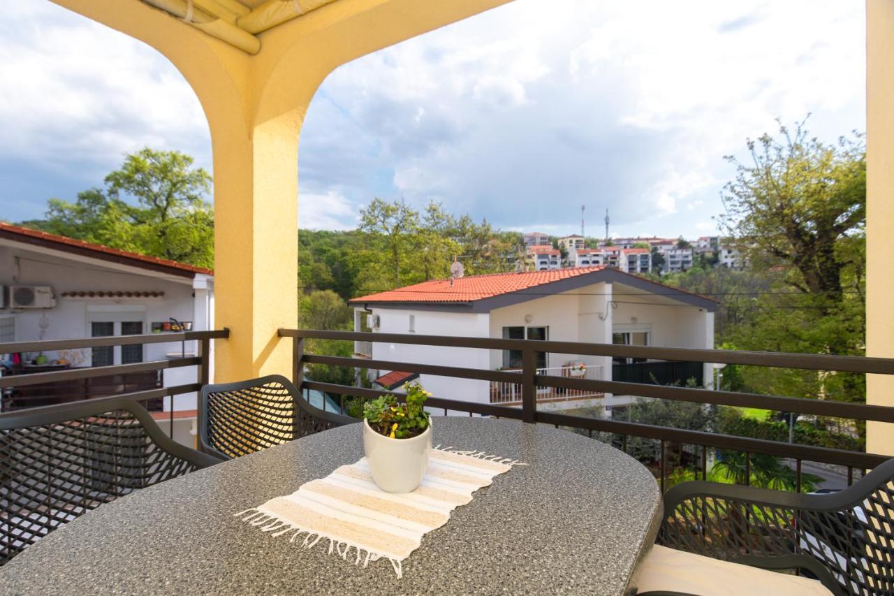 Apartment Blazi Нивице Экстерьер фото